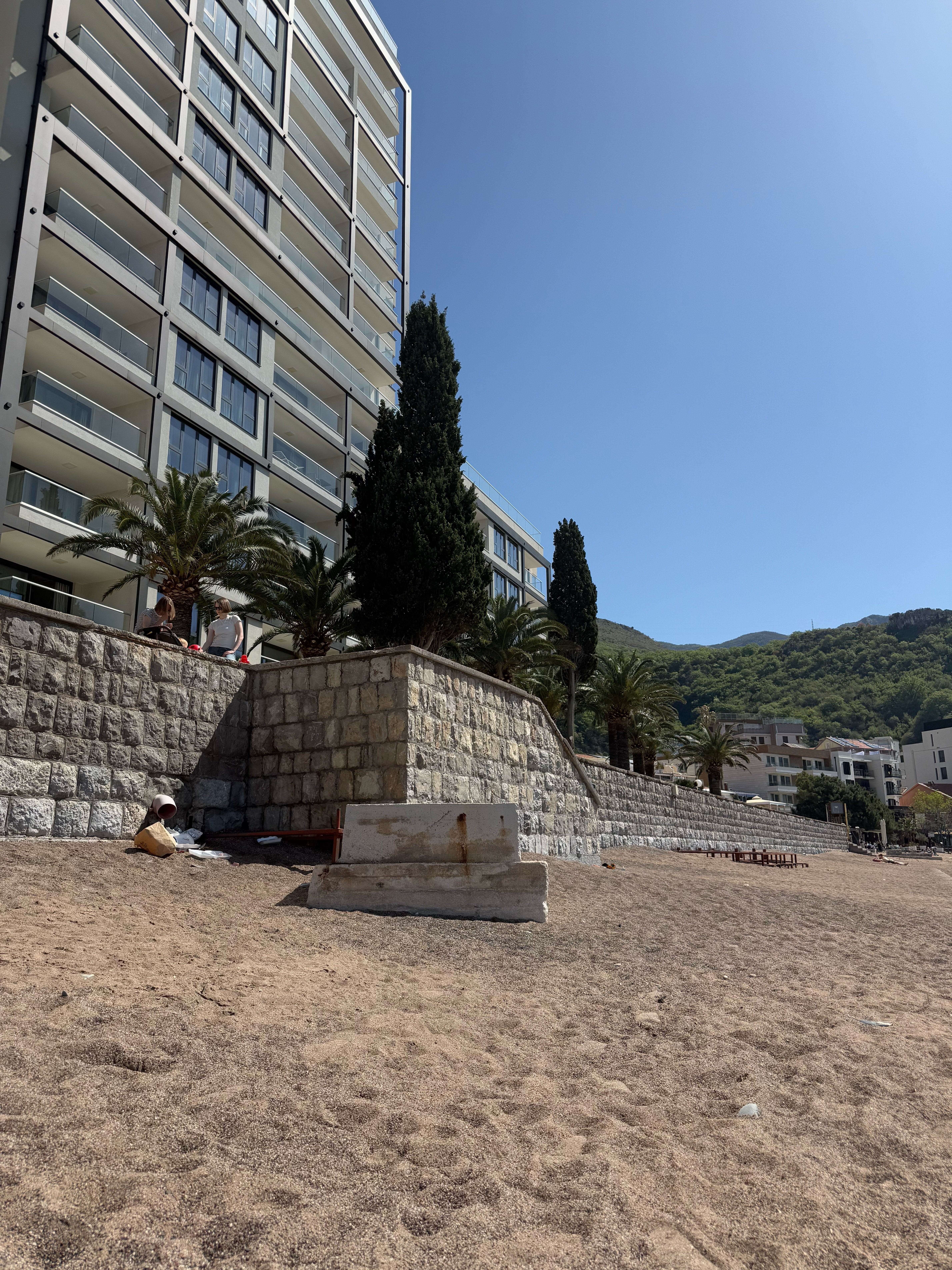 Фото Sunraf Luxe Apartments