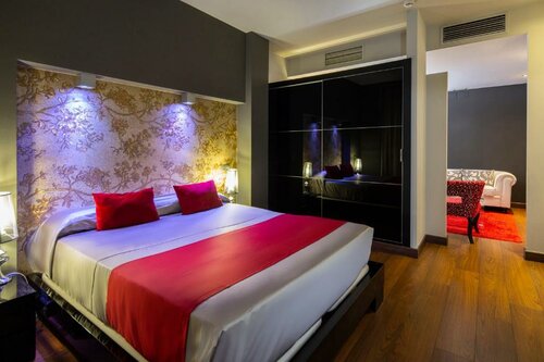 Гостиница Hotel Silken Axis Vigo в Виго