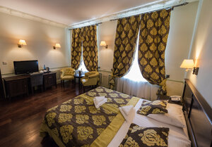 Гостиница Holland House Residence Old Town