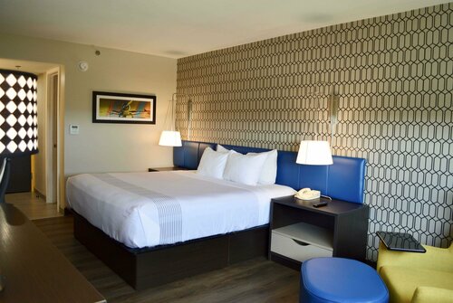 Гостиница Best Western Plus Ft Lauderdale Hollywood Airport Hotel в Голливуде