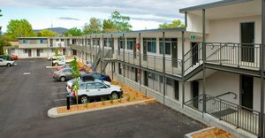 Гостиница Ibis Styles Canberra Tall Trees