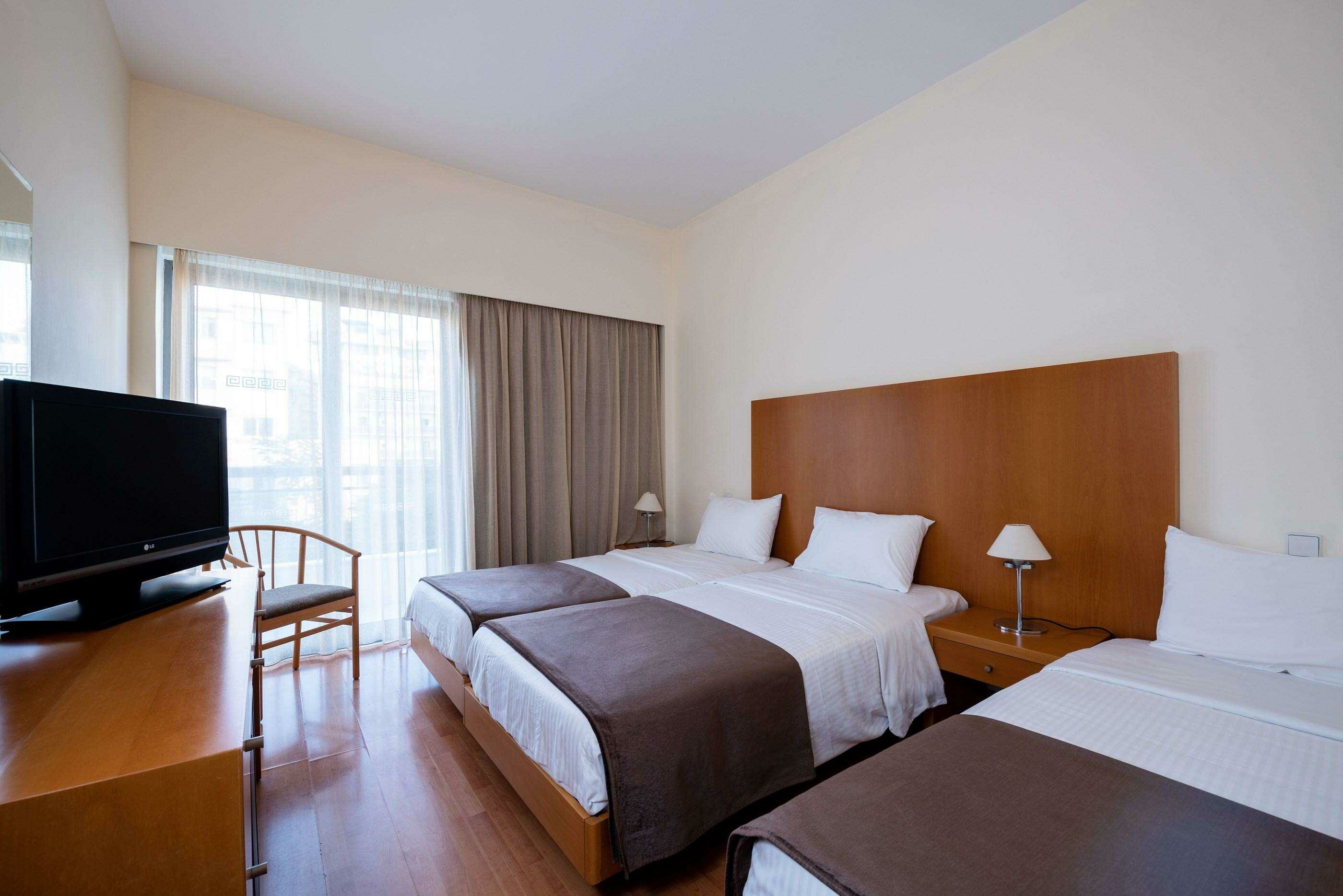 Фото Angela Downtown Hotel