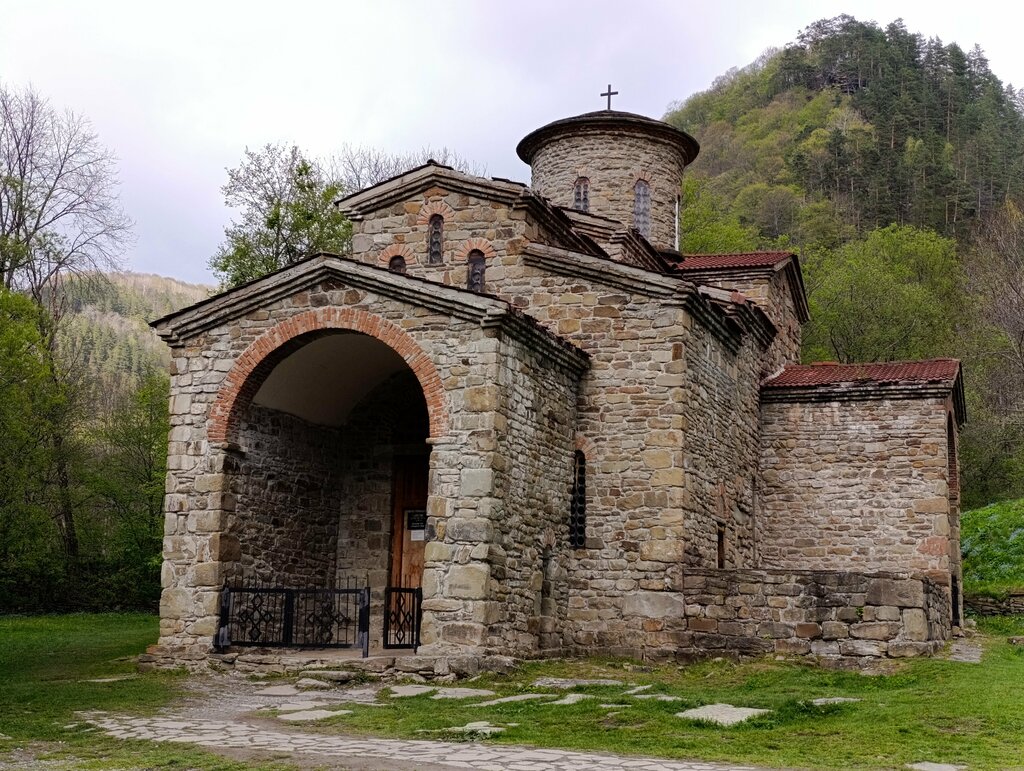 Orthodox church Northern Church at Nizhniy-Arkhyz settlement, Karachay‑Cherkess Republic, photo