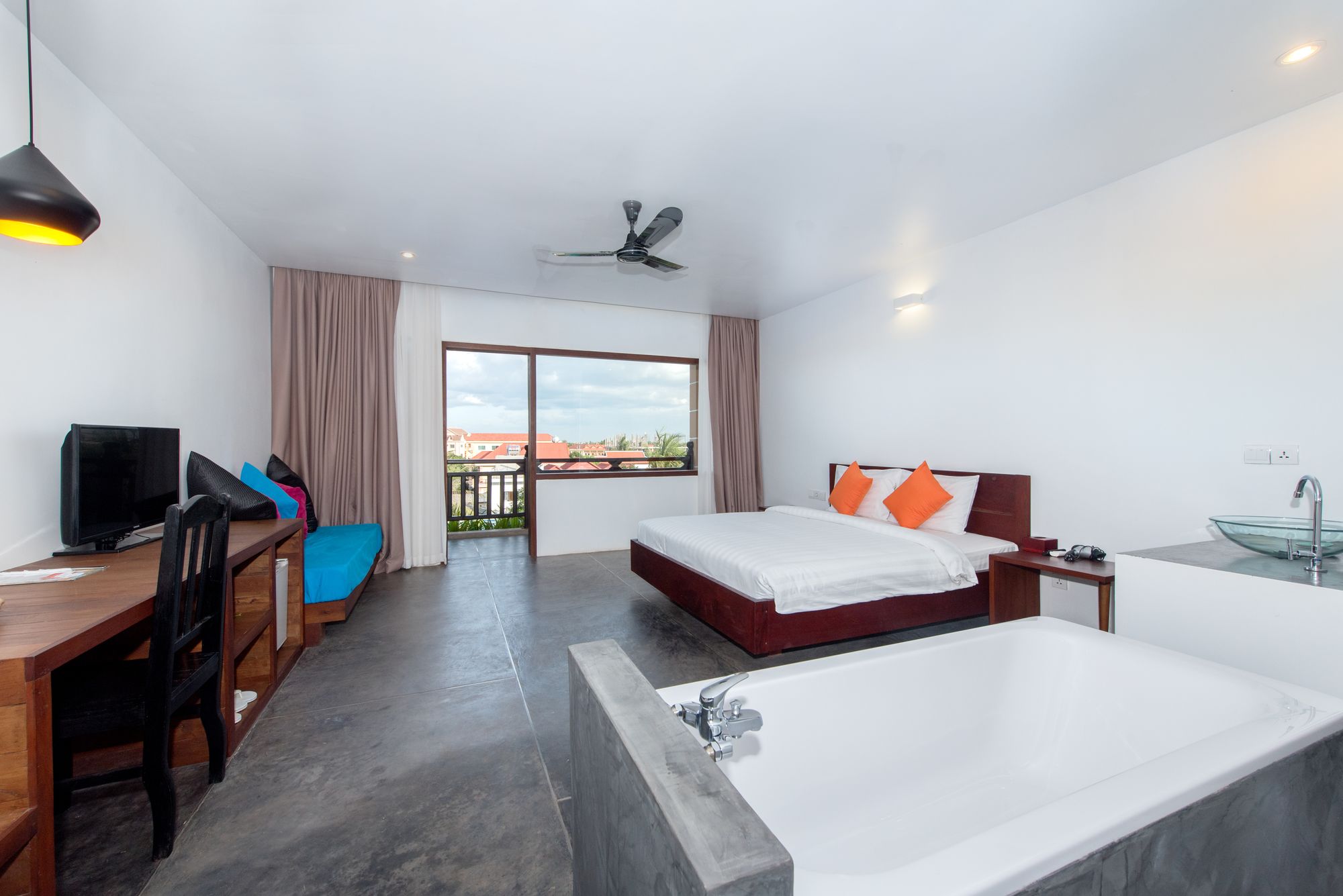 Фото EOcambo Residence