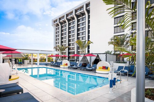Гостиница Disney's Paradise Pier Hotel в Анахайме
