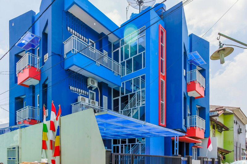 Гостиница RedDoorz Syariah near Metropolitan Mall Bekasi в Бекаси