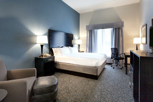 Hotel Holiday Inn Express Hotel and Suites Arcadia, Arcadia, photo