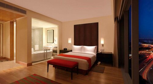 Гостиница Trident Hyderabad в Хайдарабаде