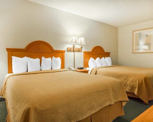 Гостиница Quality Inn Massena