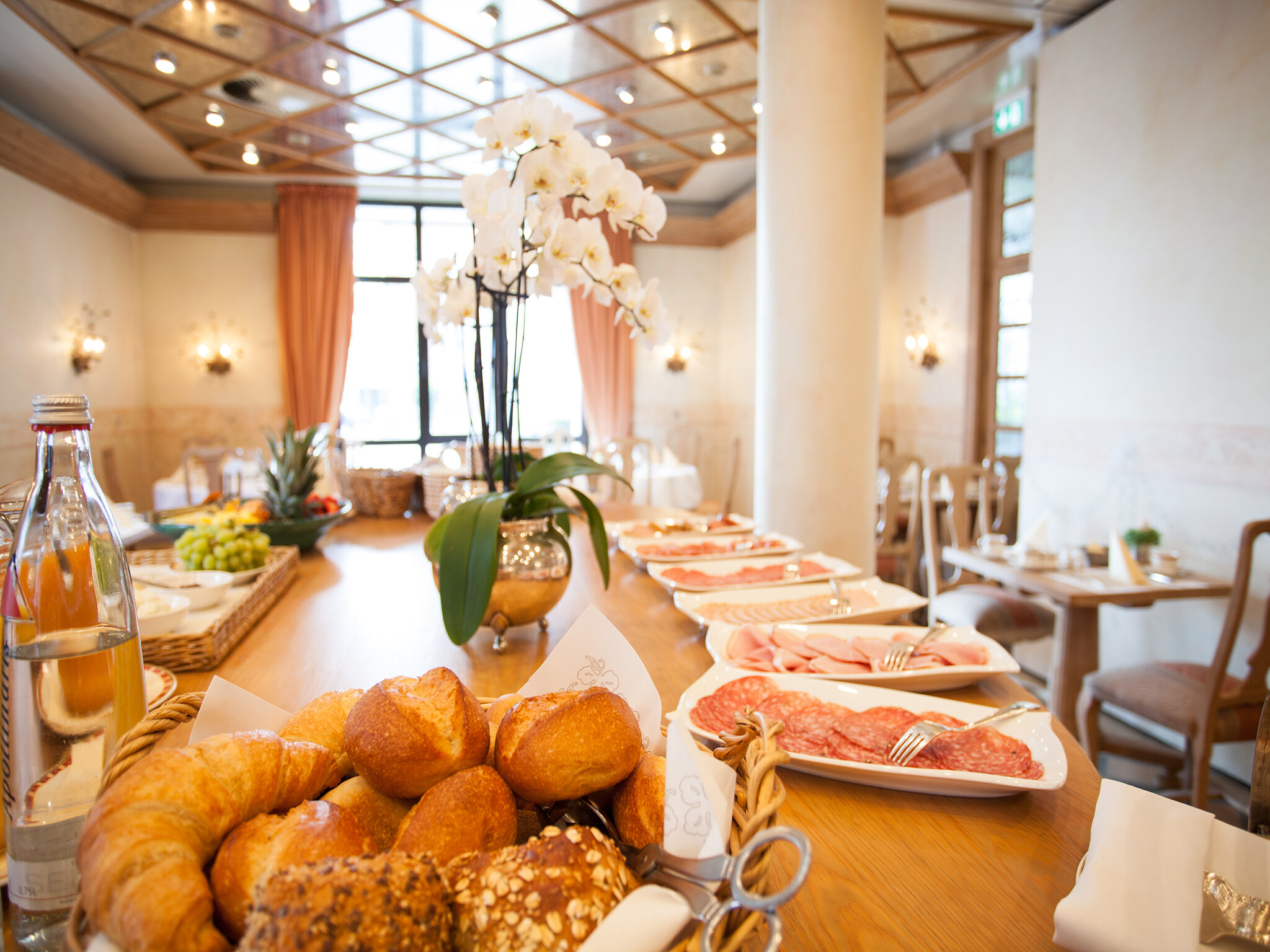 Фото Hotel Stadt Gütersloh