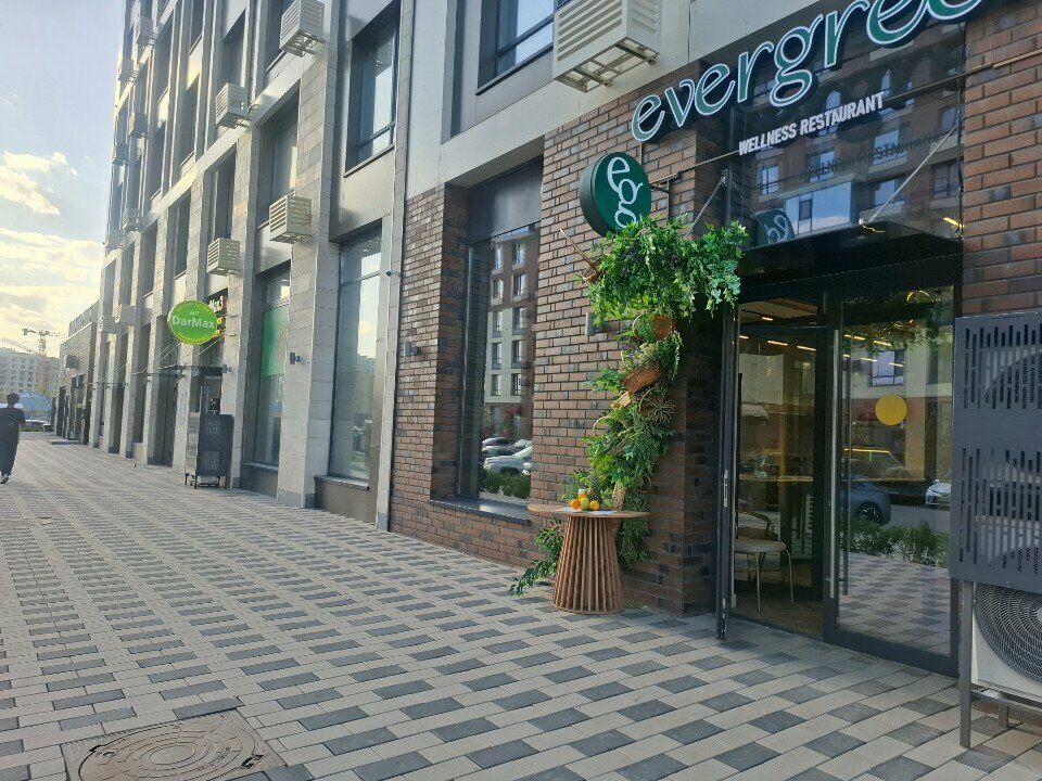 Restaurant Evergreen, Astana, photo