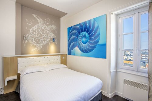 Внешний вид отеля Hôtel Arc EN Ciel et SPA - Les Sables d'Olonne в Ле-Сабль-д’Олоне, фото 3