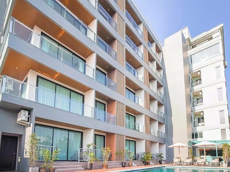 Фото Blooming Hill Boutique Suites