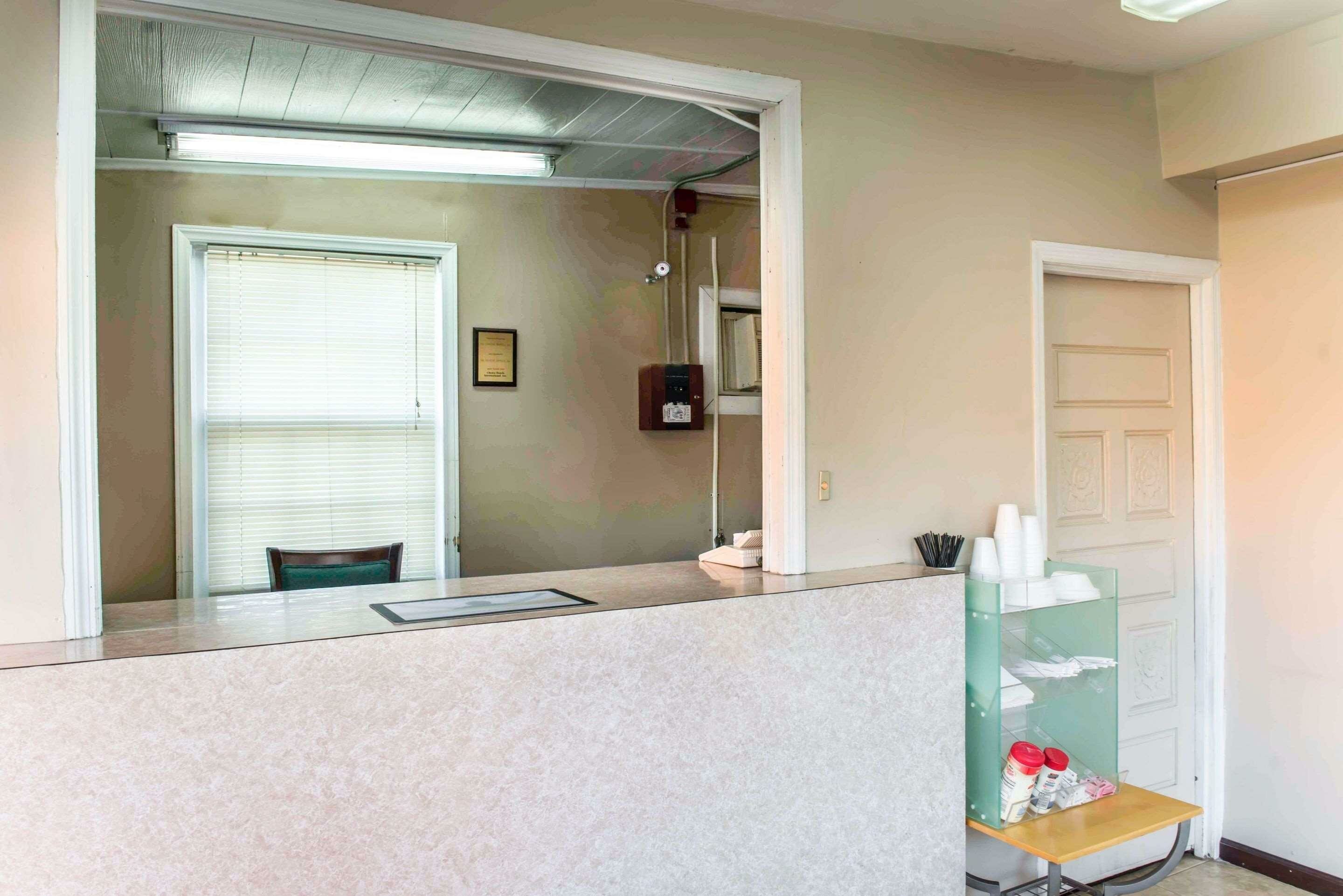 Фото Econo Lodge Tallahassee