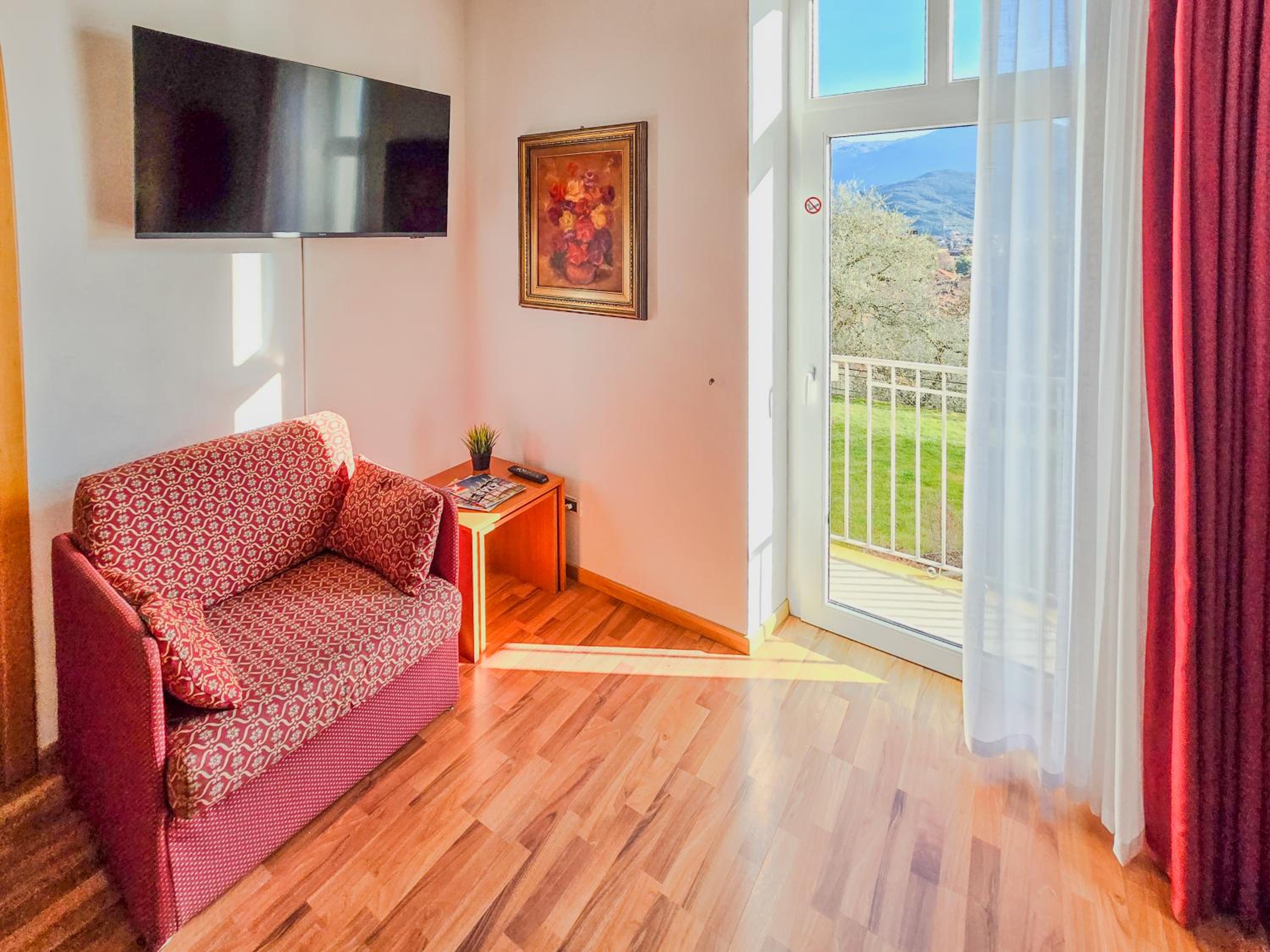 Фото Aparthotel Englovacanze