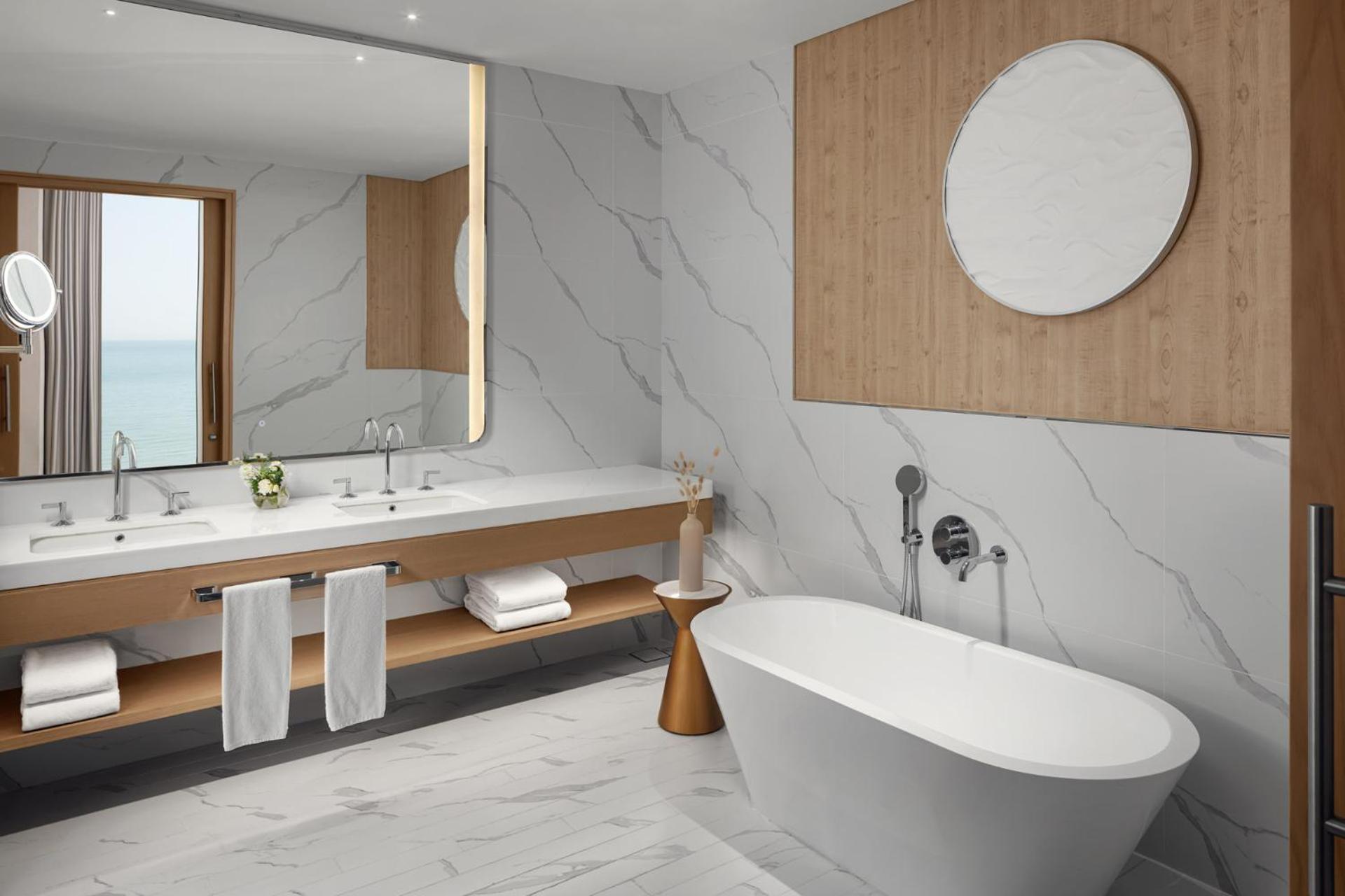 Фото The St Regis Al Mouj Muscat Resort