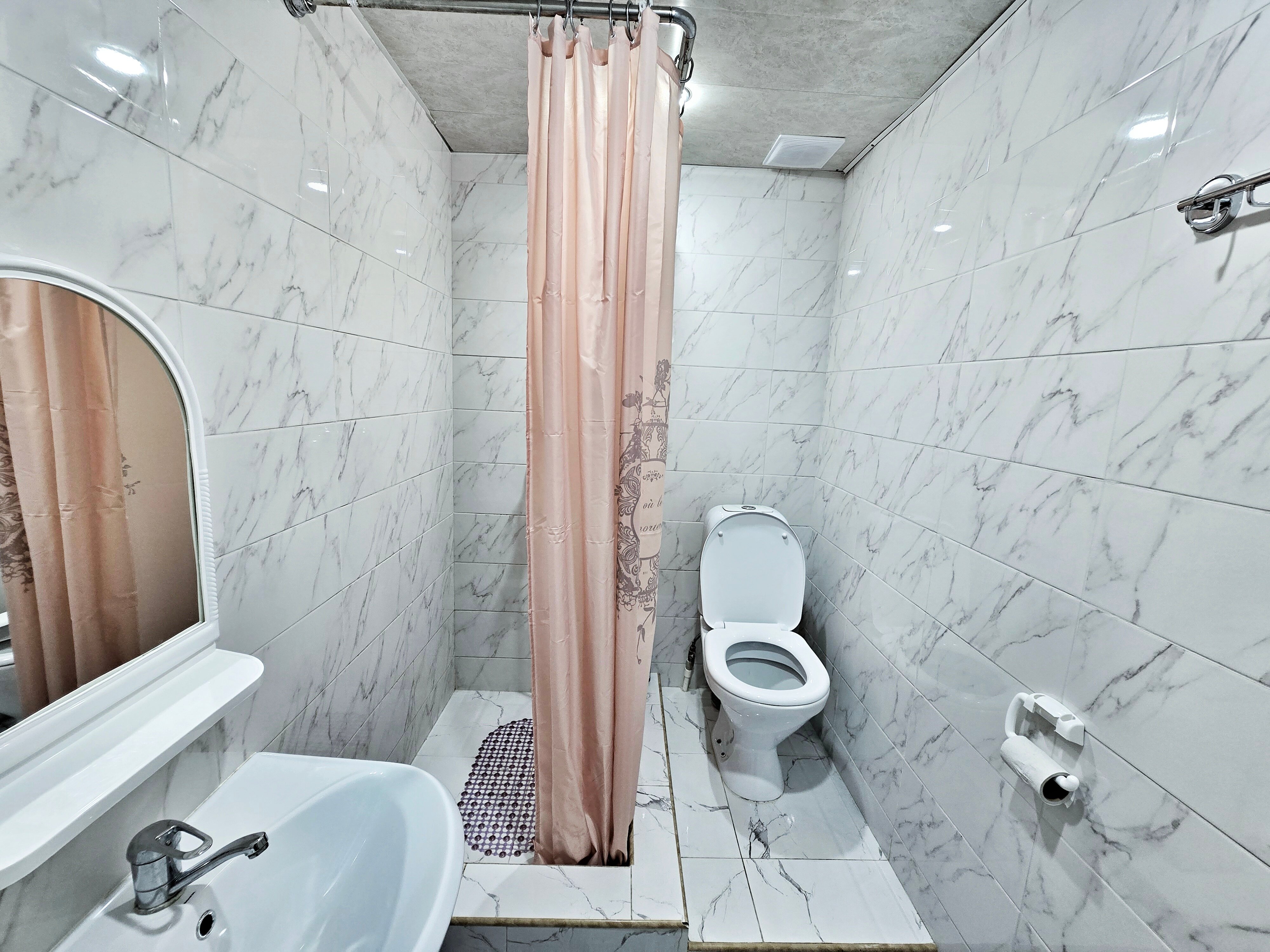 Фото Адриус