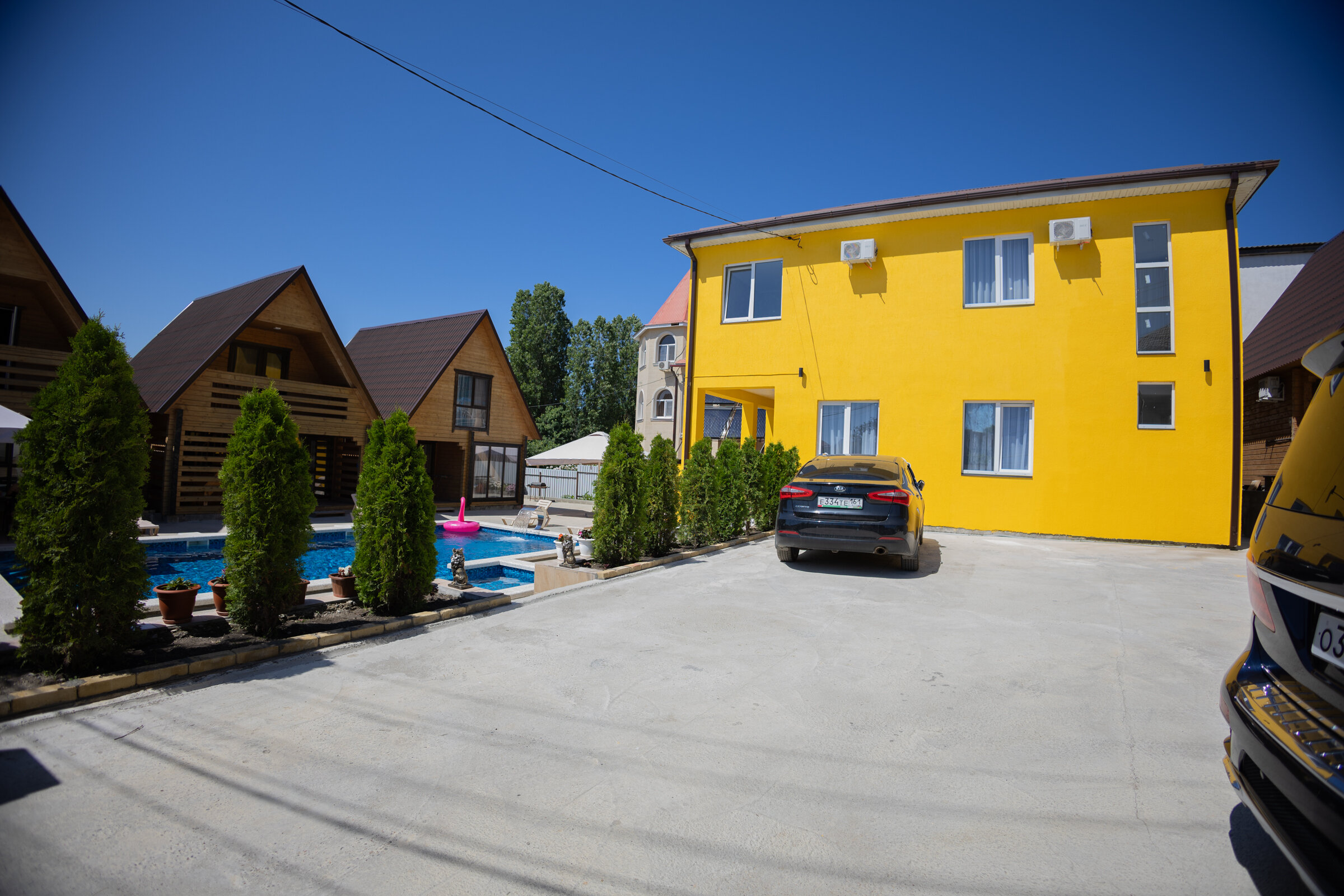 Фото отеля 2