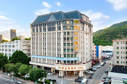 Гостиница Vienna Hotel Guangzhou Nansha Jinzhou Branch в Дунгуани