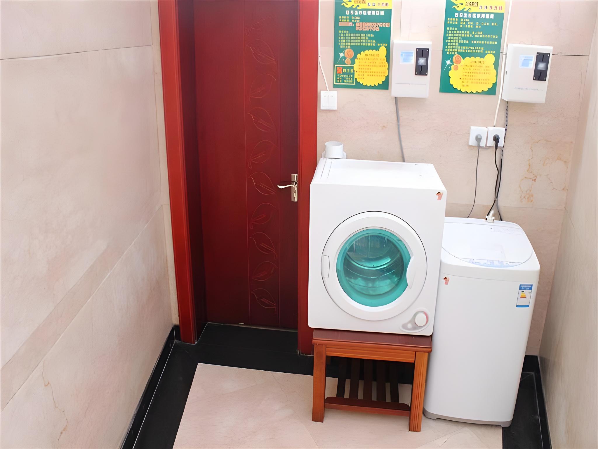 Фото GreenTree Inn Express Hotel