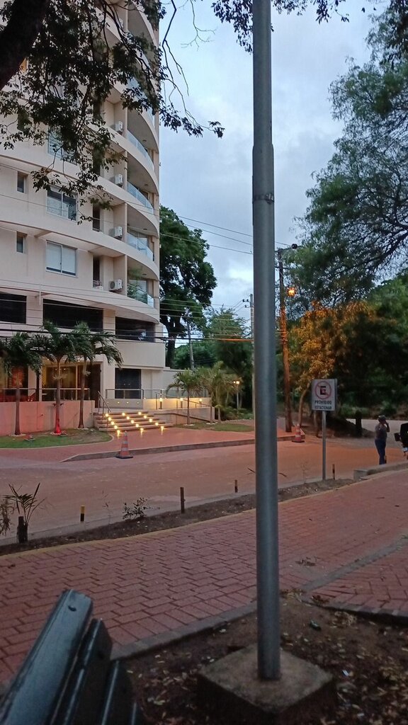 Apartments in new buildings Torres Solaris, Santa Cruz de la Sierra, photo