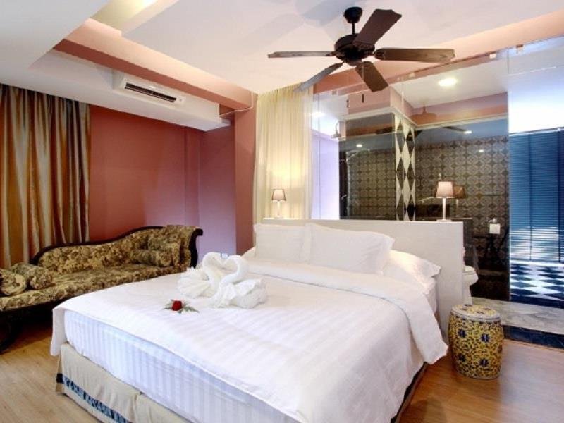 Фото Sky Lantern Hotel