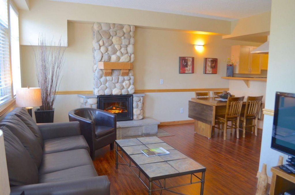 Фото Sunset Mountain Inn and SPA