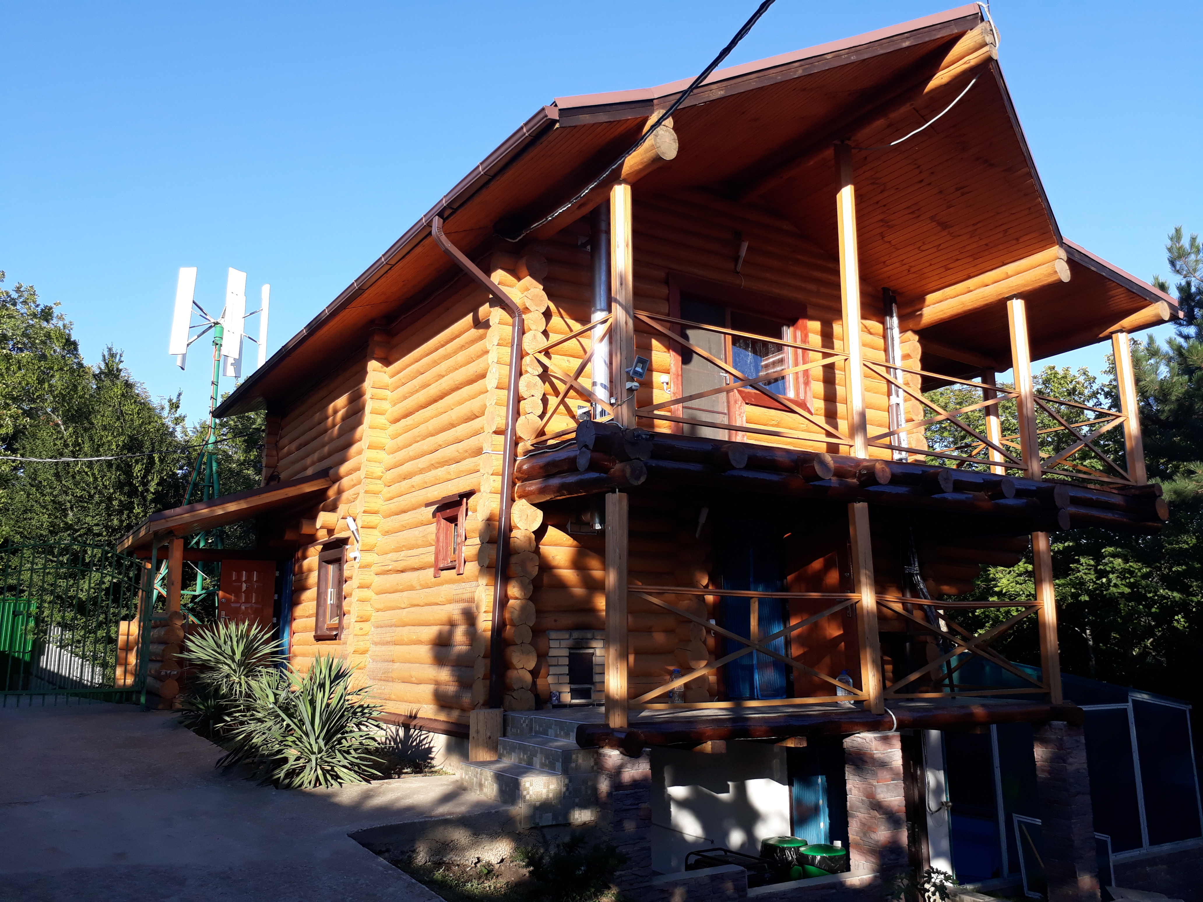 Фото Загородный дом в лесу