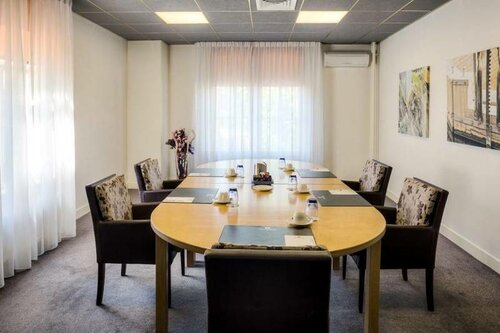 Гостиница Hampshire Avenarius в Гелдерланде