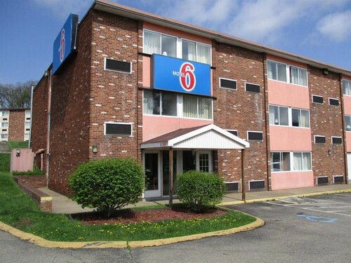 Гостиница Motel 6 New Stanton, Pa