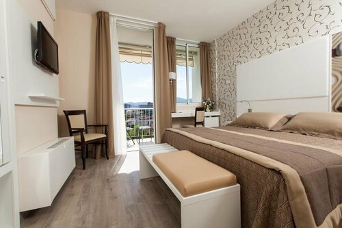 Гостиница Hotel Abano Astoria в Абано-Терме