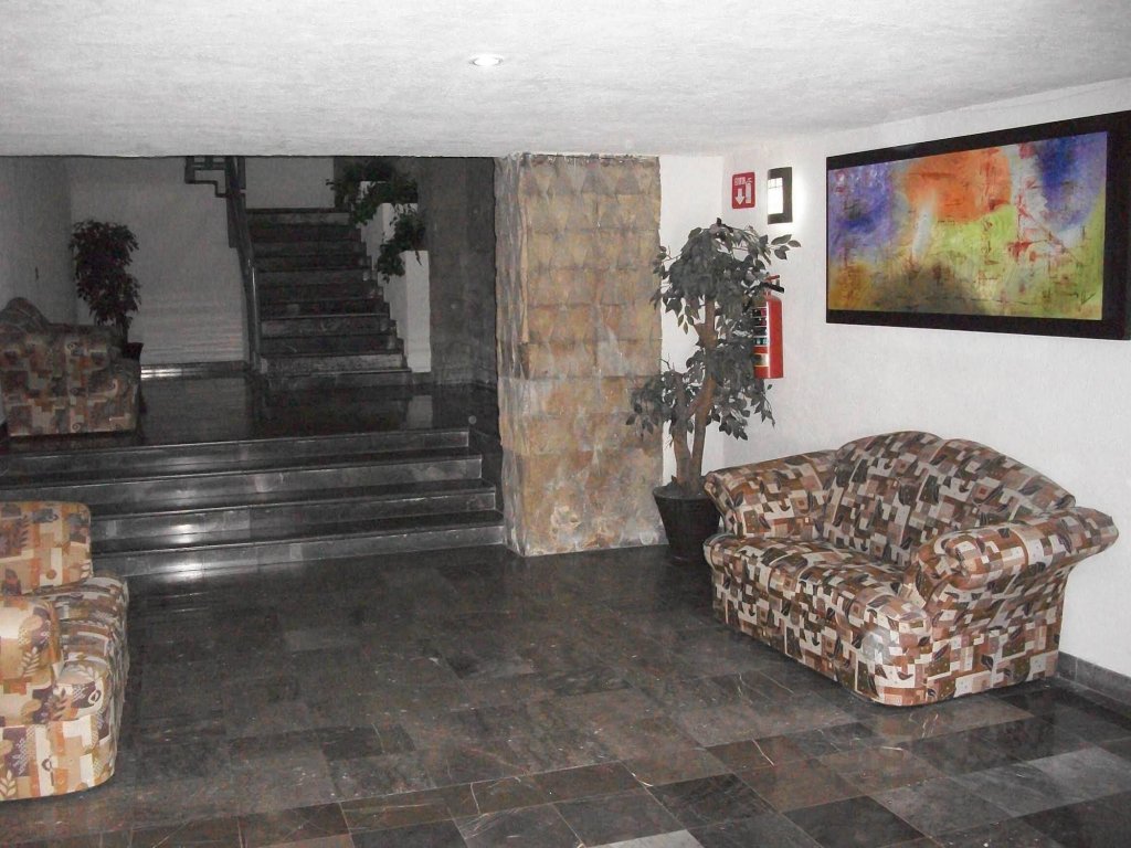 Фото Hotel Emperador Centro Guadalajara y Remodelado