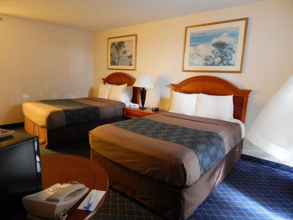 Фото Rodeway Inn Miami I-95