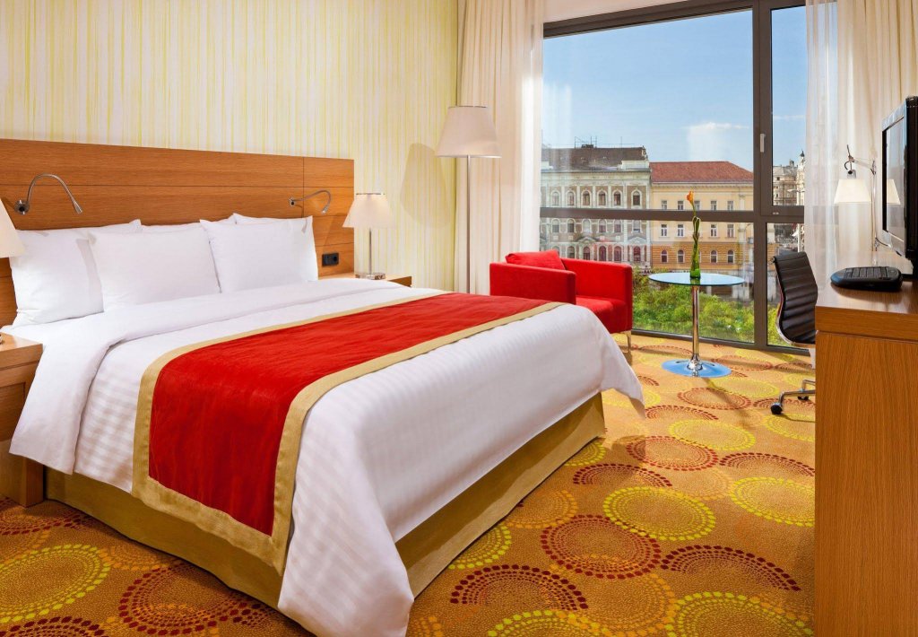 Фото Courtyard by Marriott Budapest City Center