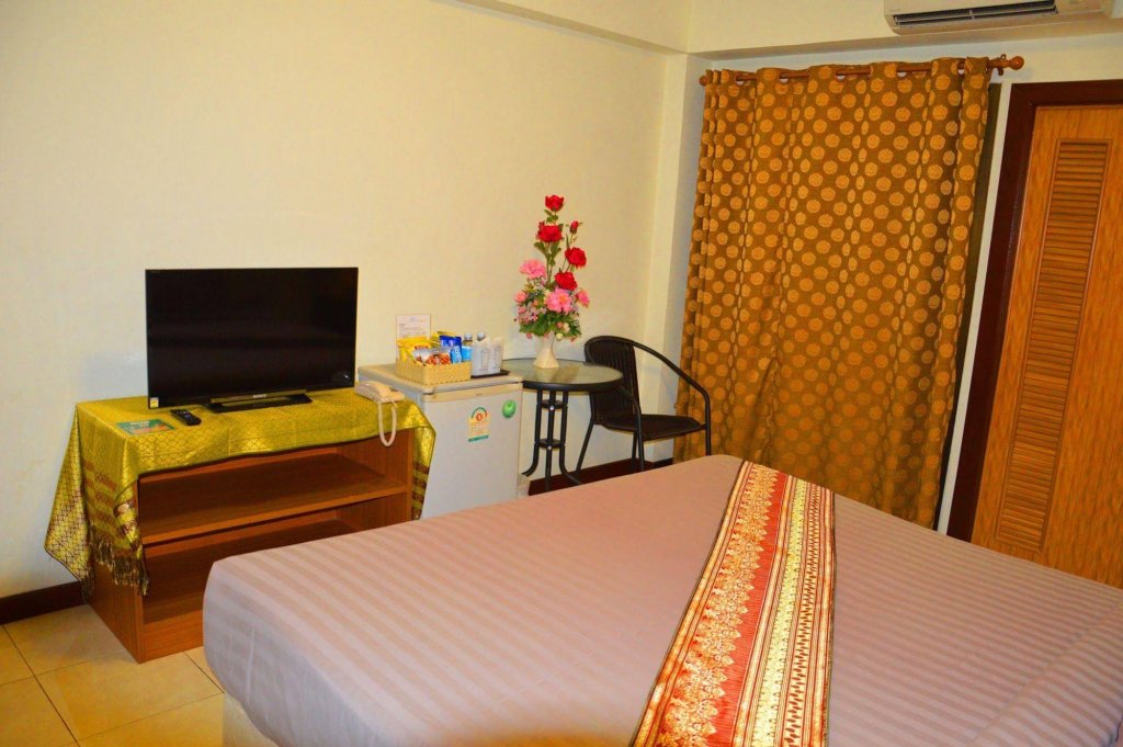 Фото Silver Gold Garden Suvarnabhumi Airport Hotel