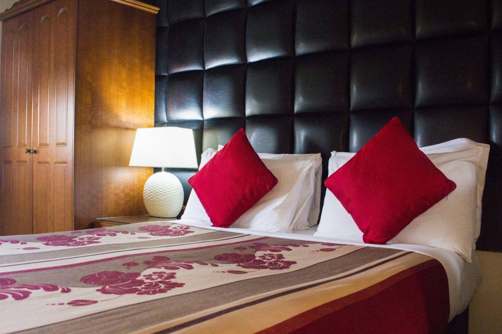 Фото Kings Park Hotel