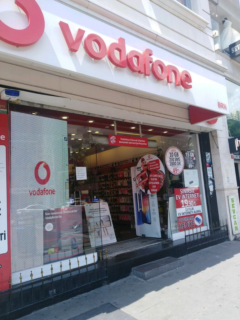 Mobile network operator Vodafone, Fatih, photo