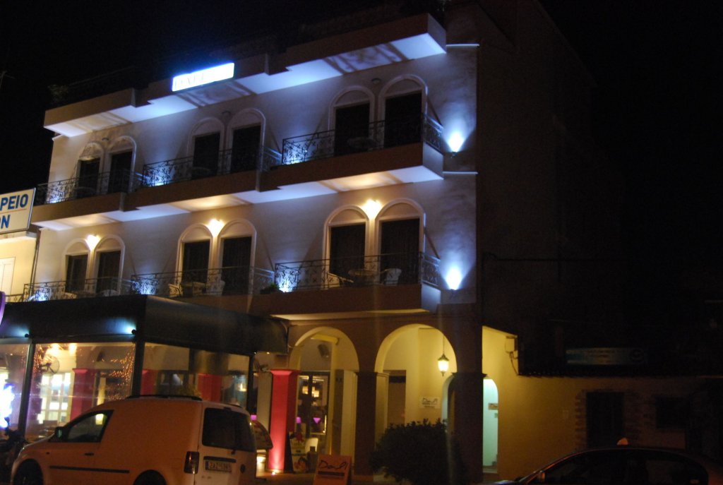 Фото Dali Luxury Rooms