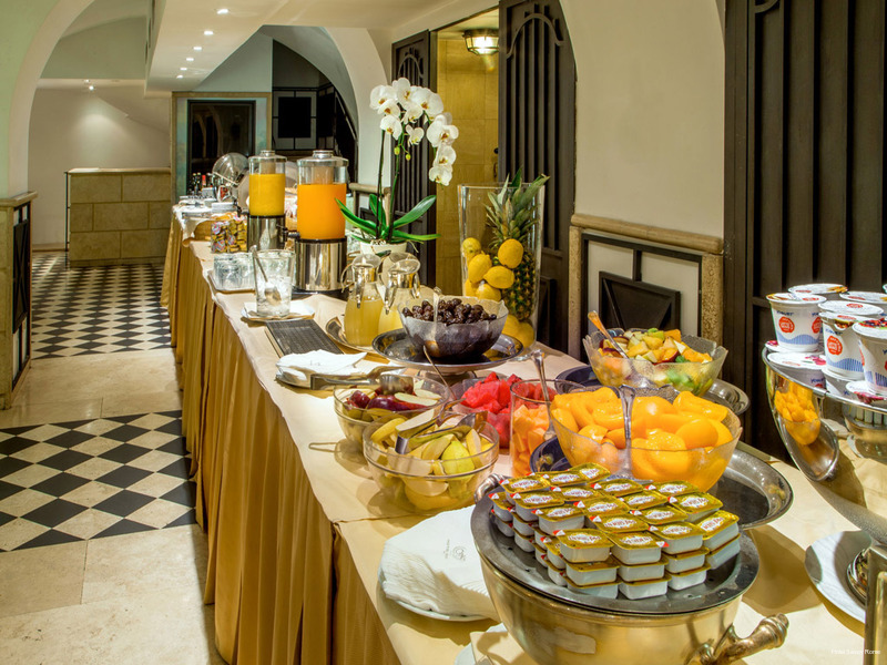 Фото Hotel Savoy