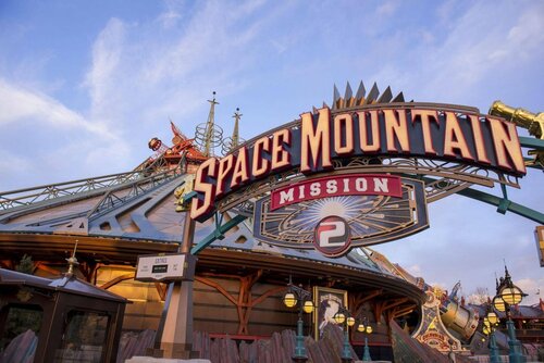 Гостиница Disney's Sequoia Lodge в Мо