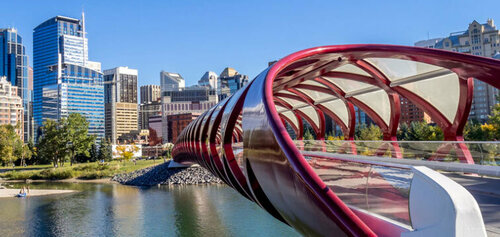 Внешний вид отеля Best Western Plus Port O'Call Hotel в Калгарях, фото 5