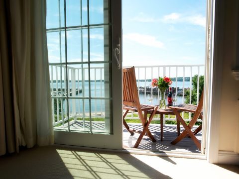 Фото The Harbor Front Inn