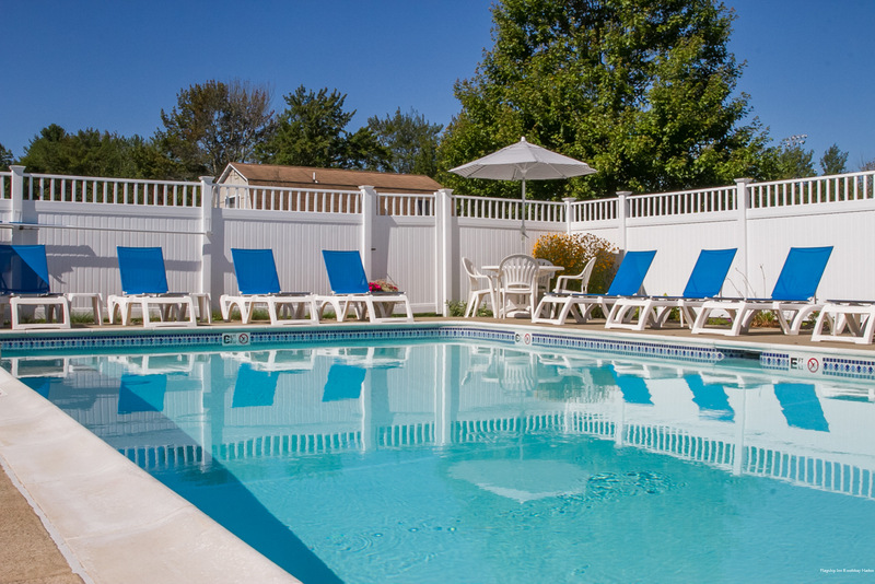 Фото Flagship Inn and Suites