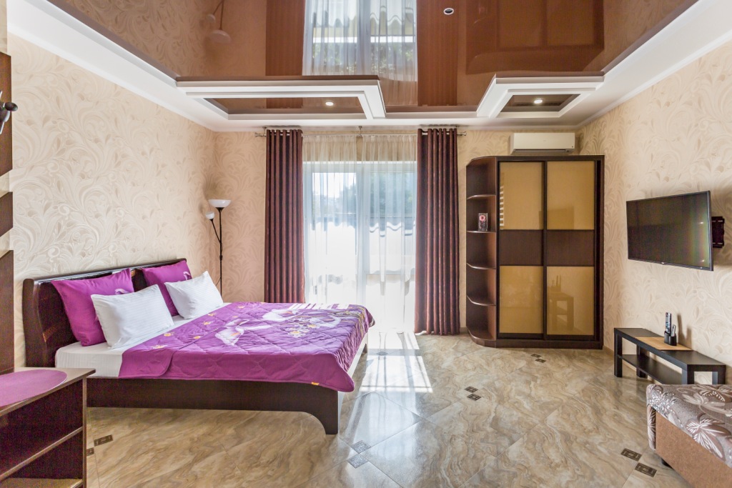 Фото Гостевой дом на Крымской 10