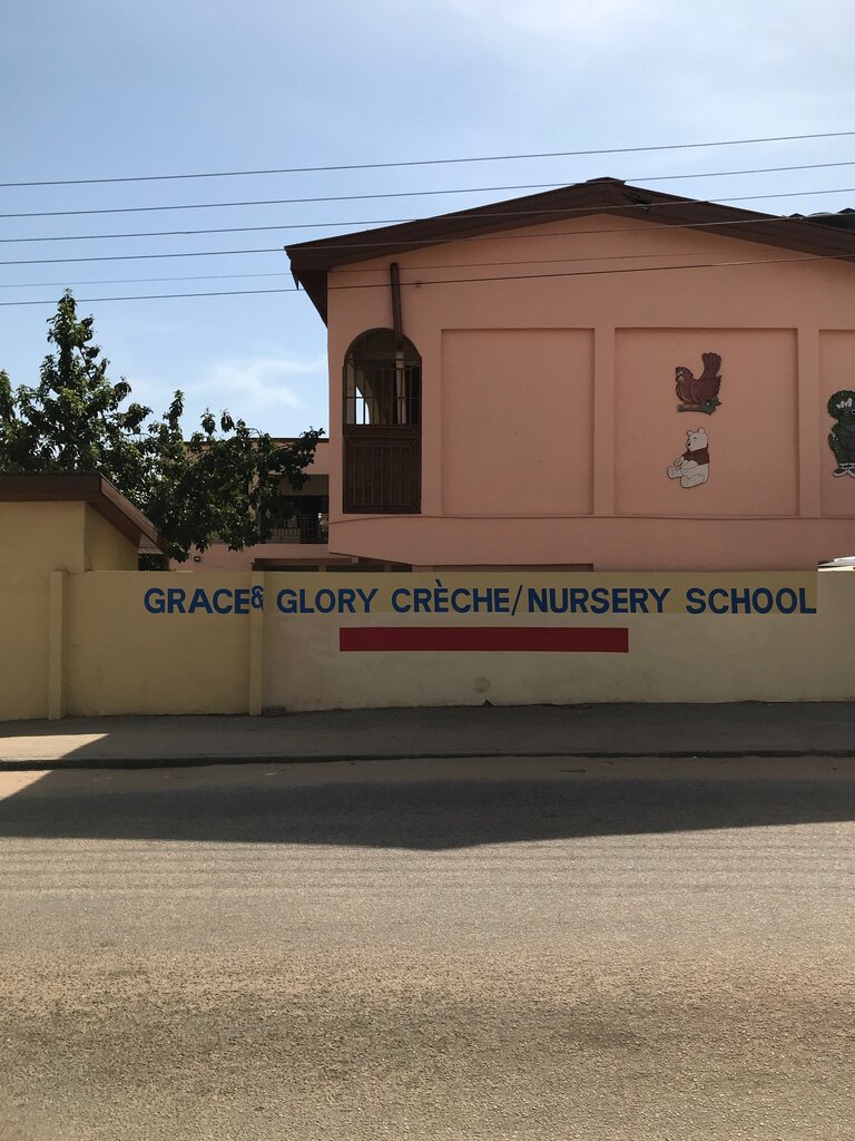 School Grace Glory Creche School, Accra, photo