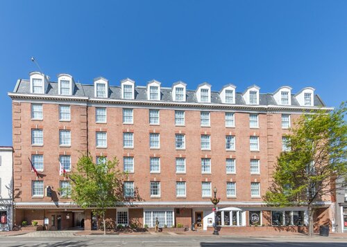 Гостиница Georgetown Inn в Вашингтоне