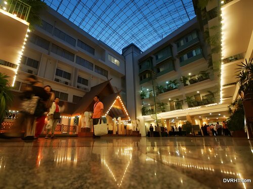 Гостиница Dhevaraj Hotel в Нане