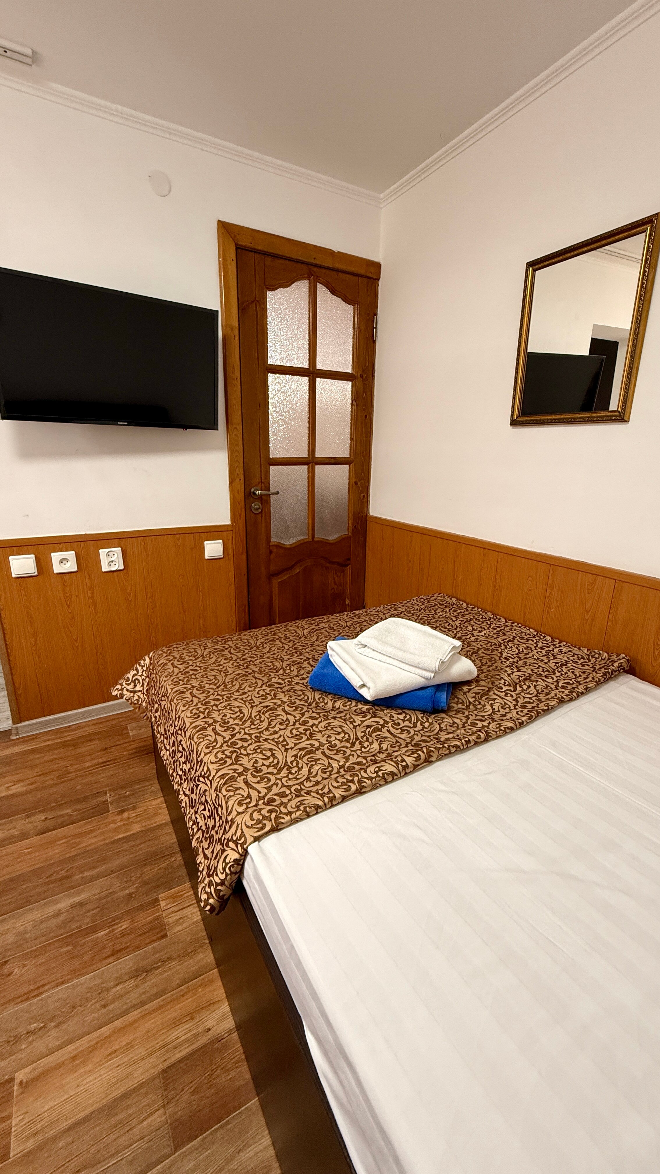 Фото Лазурный