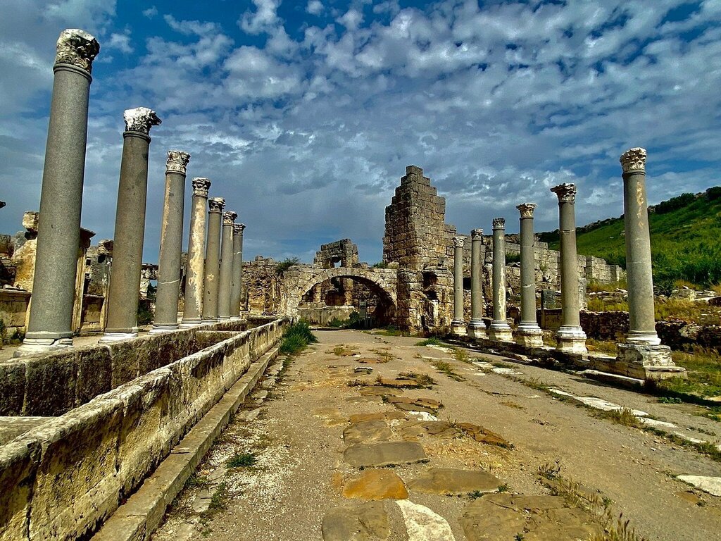 Landmark, attraction Agora of the Ancient City of Perge, Antalya, photo