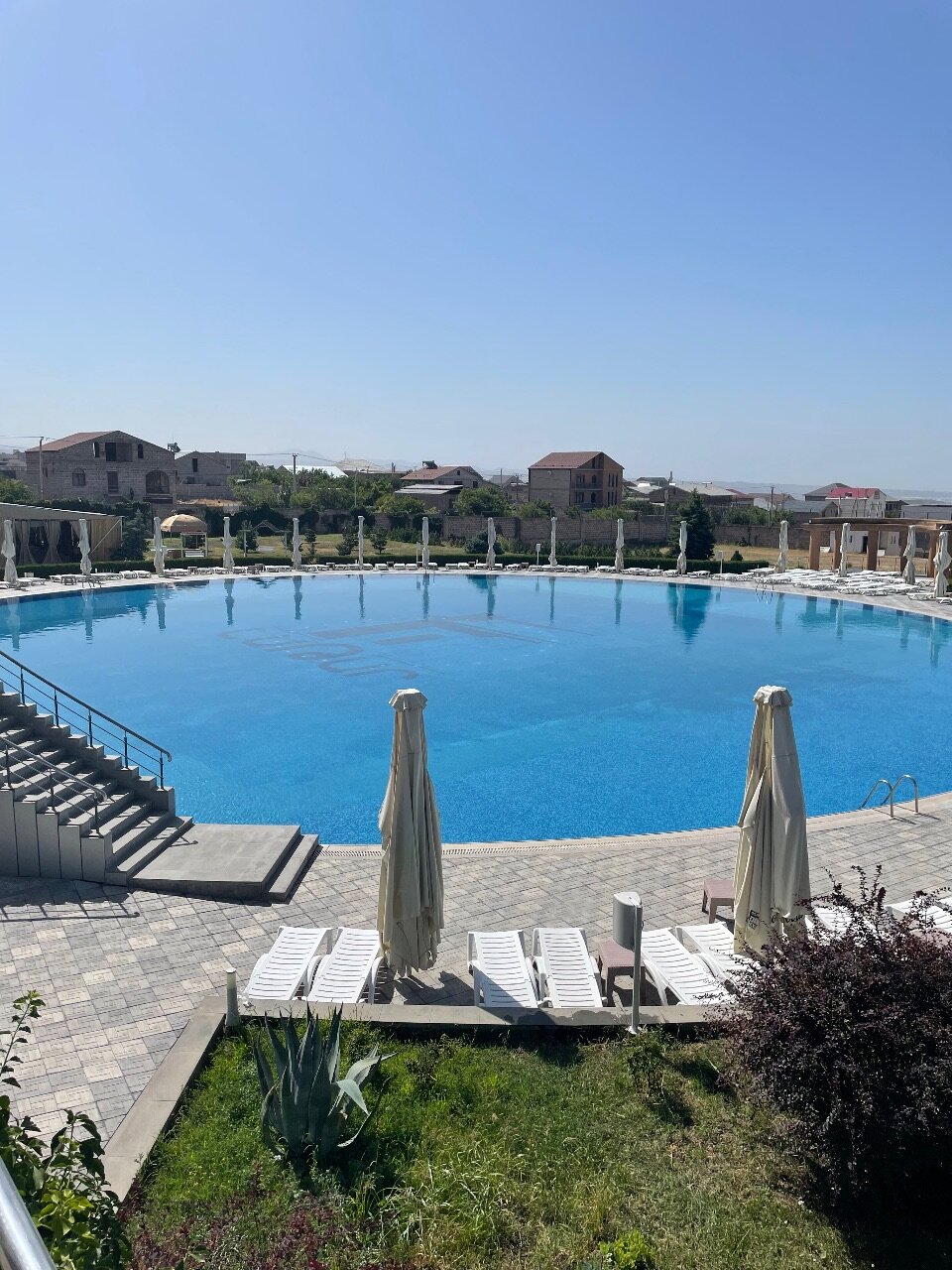 Фото Latar Комплекс